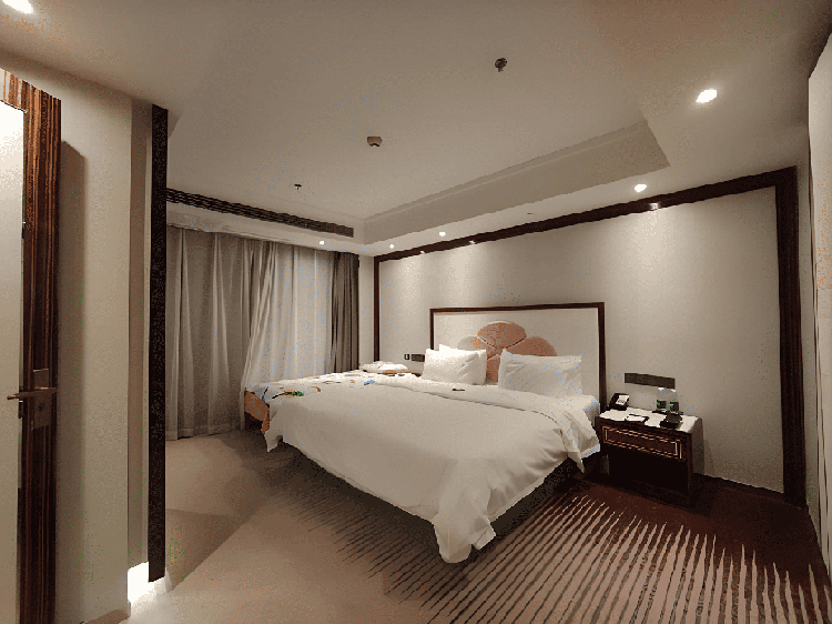 Recessed lights
