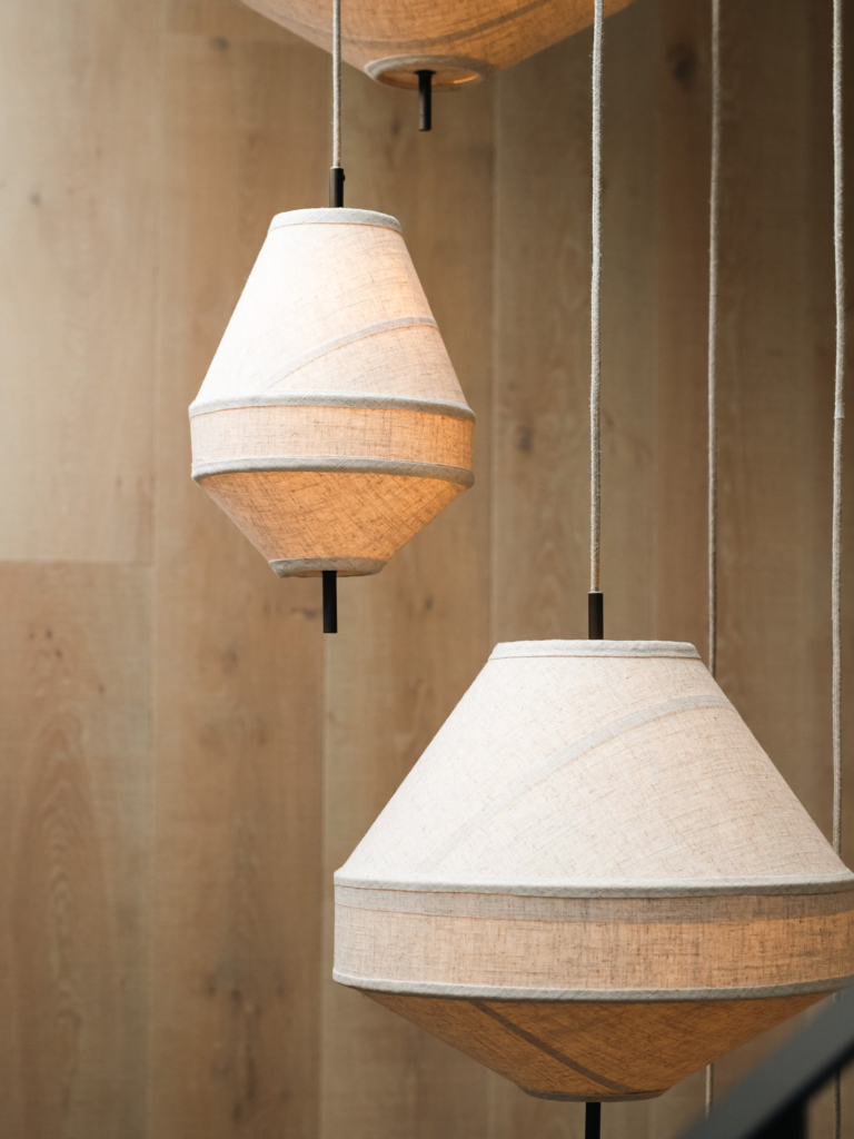 Suspension Lights 180