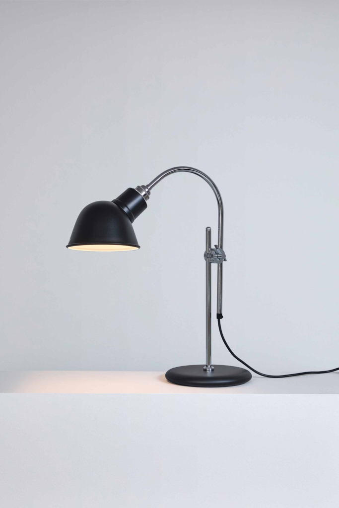 Task Lights 32